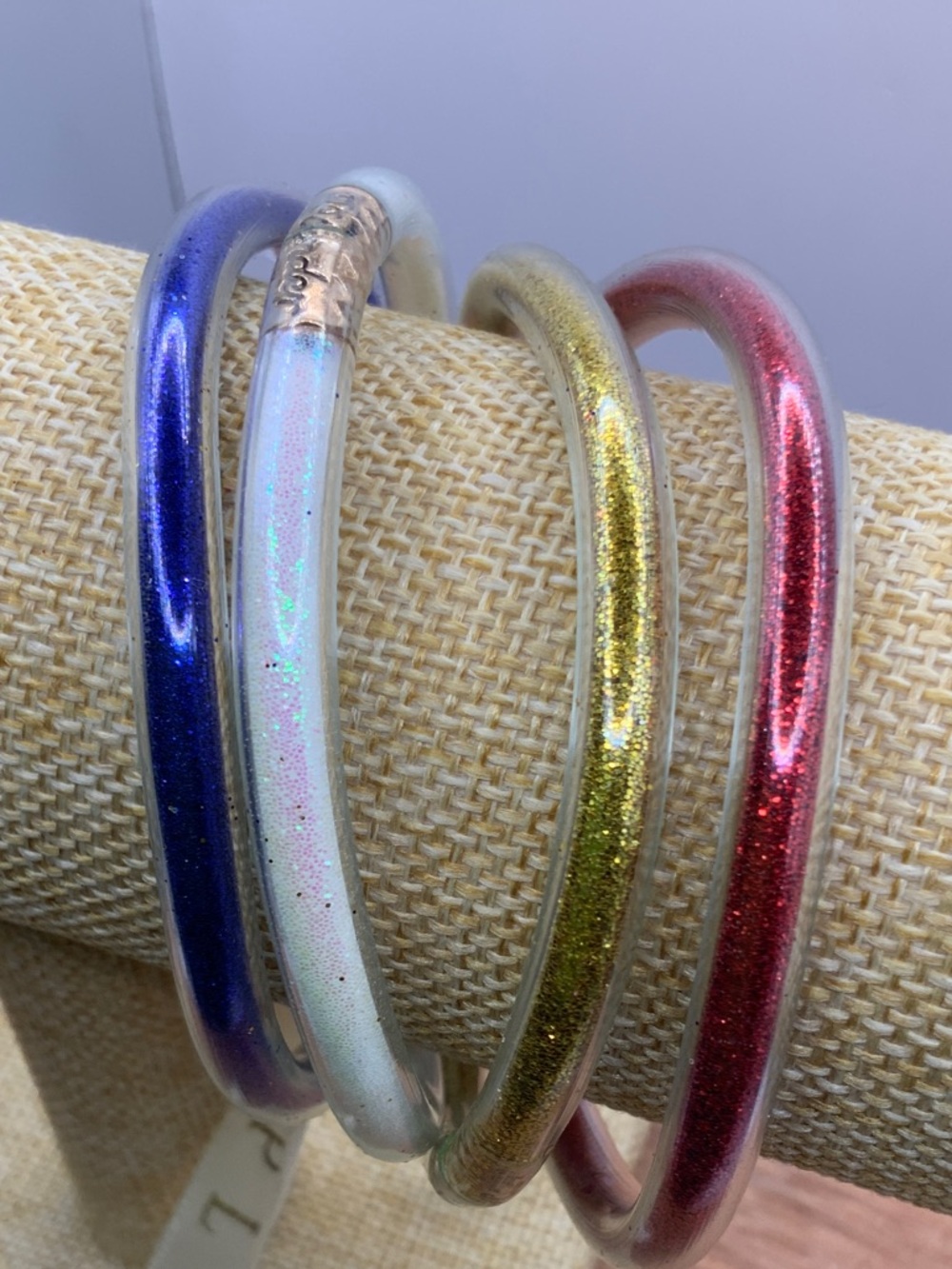 Plunder Glitter Bangle Set in Blue, White, Gold, Pink